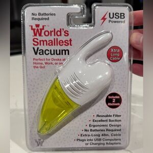 World's Smallest USB Powered Vacuum